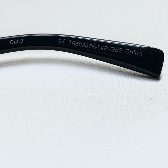🌸TRUE RELIGION🌸 Black Sunglasses RT56397 - Picture 8 of 10